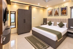 The Nest Guest House Varanasi, Varanasi