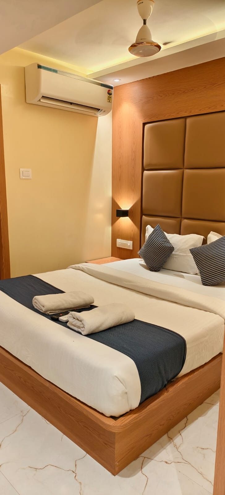 HOTEL COMFORT CASTLE