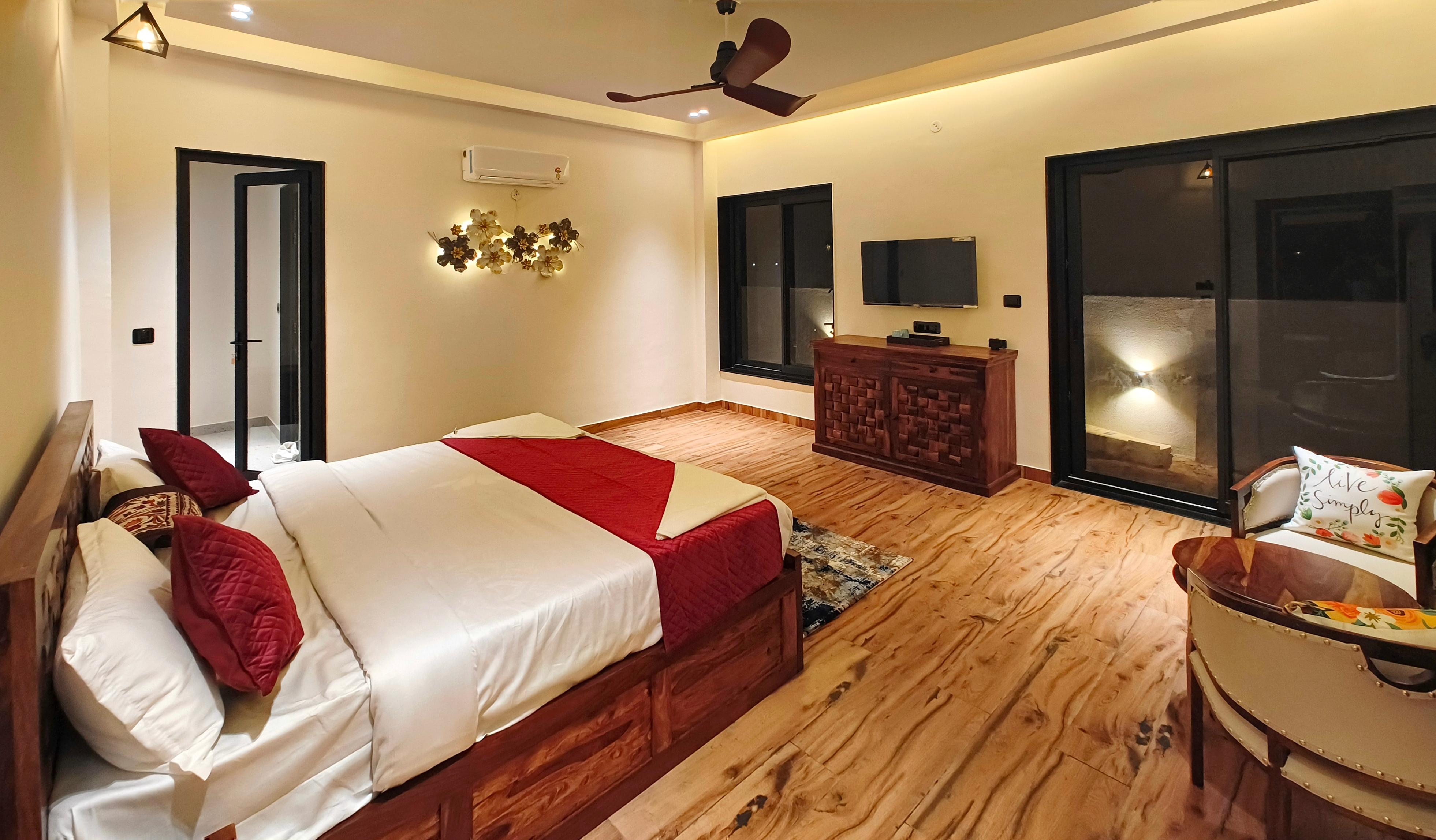 Ranthambore Bunglow - Tap to explore photos
