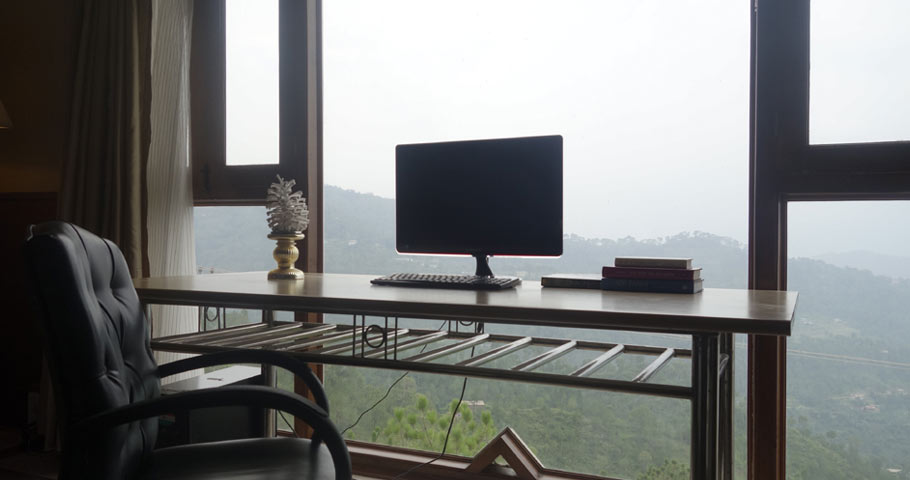Dunn Perk Manor Homestay | Rooms & Restaurant - Tap to explore photos