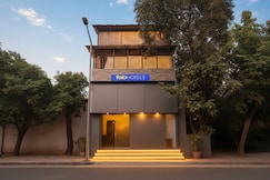 FabHotel Millennium - Nesco Exhibition Centre, Mumbai