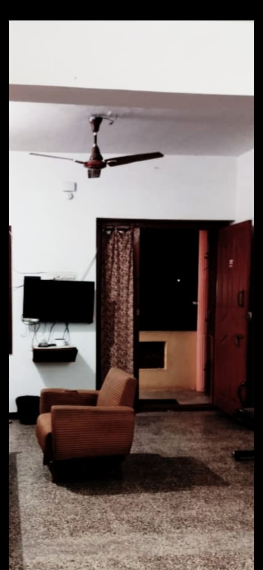 Rainbow Ladies pg stays for daily and monthly rental - Tap to explore photos