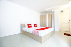 Capital O 411 Grandview Condo 15, Bangkok