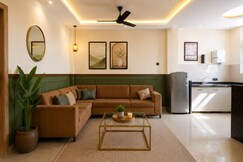 The Green Nook | Romantic 1BHK Retreat | Smart TV & Parking, Indore