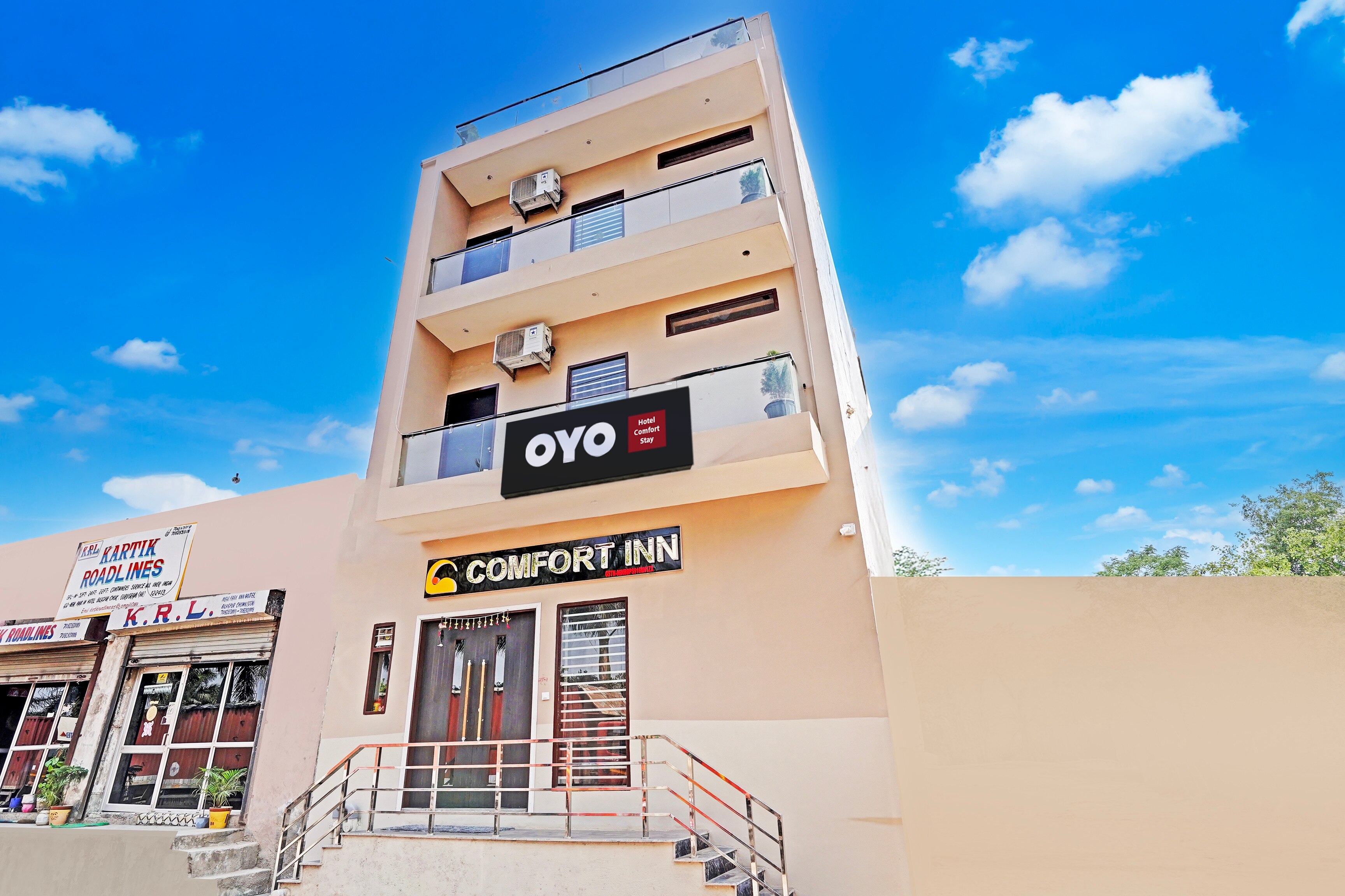 Hotel O Comfort Inn - Tap to explore photos