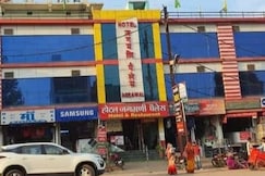 Hotel jagmani palace & Bar, Maihar