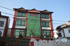 Hotel Ameera, Srinagar