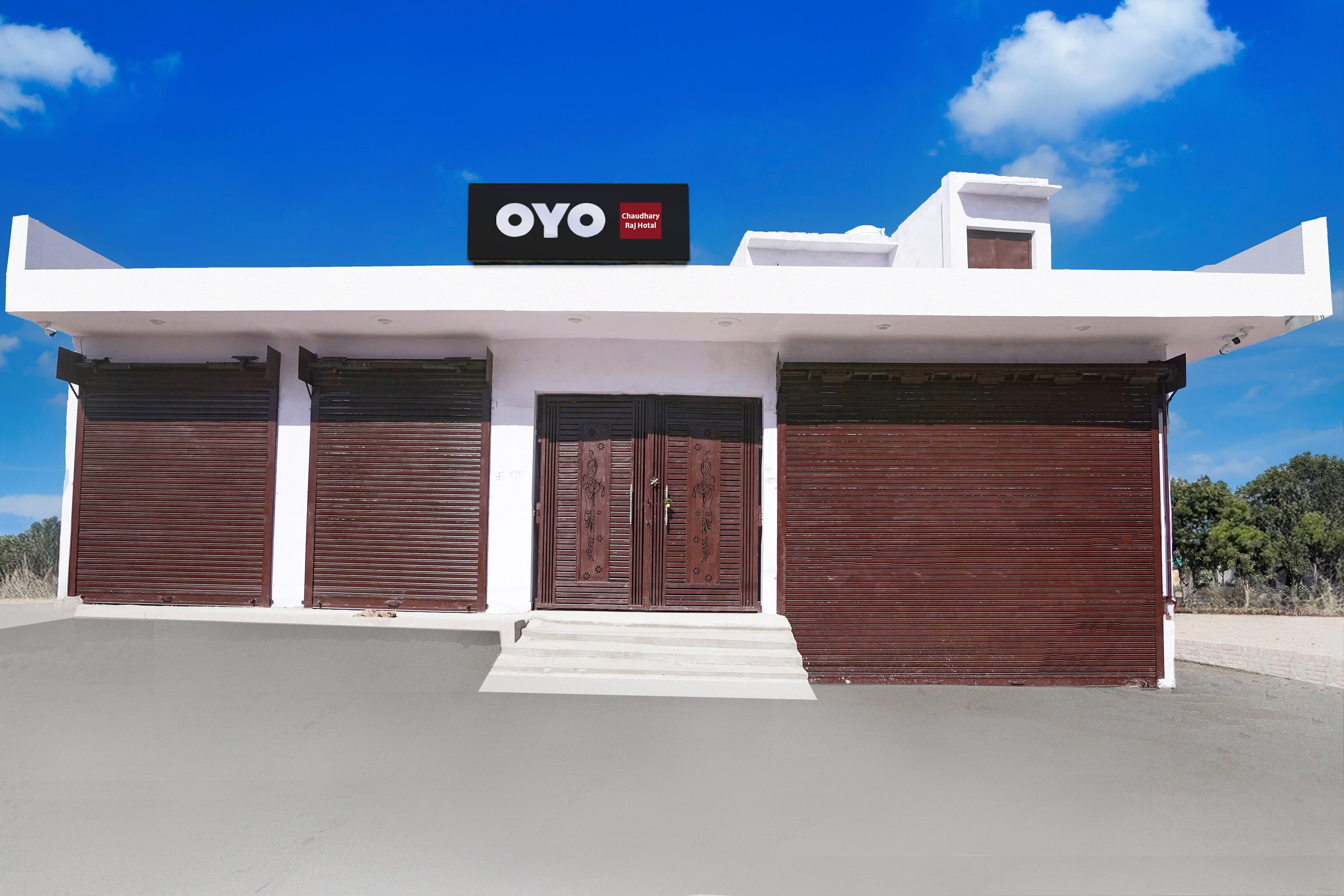 Hotel O Chaudhary Raj Hotal - Tap to explore photos