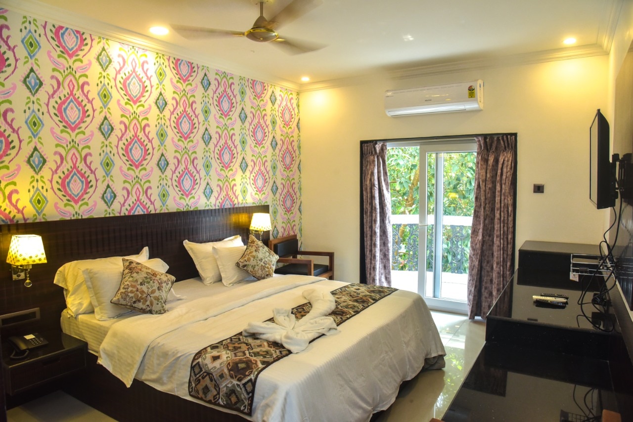 Donhill Beach Resort Goa - Tap to explore photos