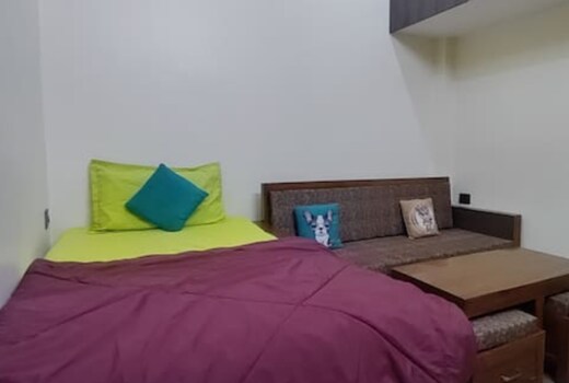 Yash Congenial Stays, lucknow