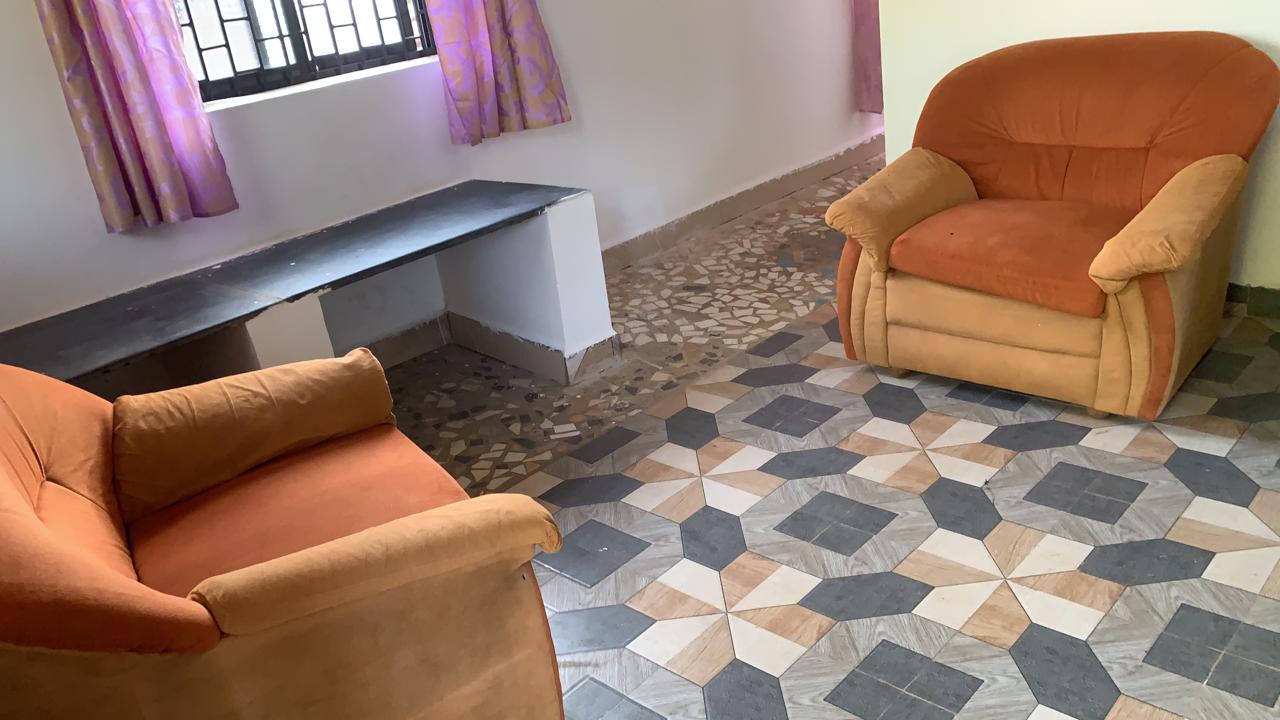 Saritas 2BHK - Tap to explore photos