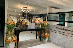 Icare Residence & Hotel, Phuttha Mon Thon