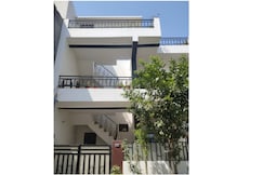 Narayan Homestay | Entire private flat near Sangam, Prayagraj