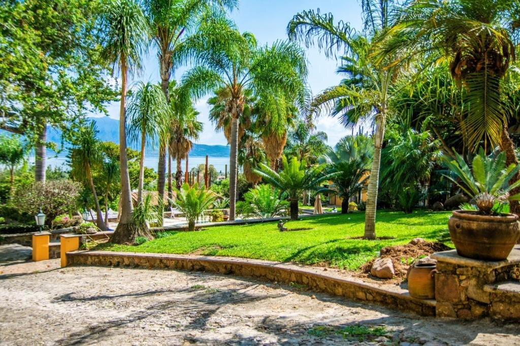 ANANA Rancho San Rafael   Pool and Lake Views - Tap to explore photos