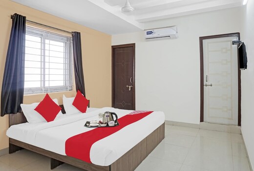 Hotel O Sapphire Homes Stay