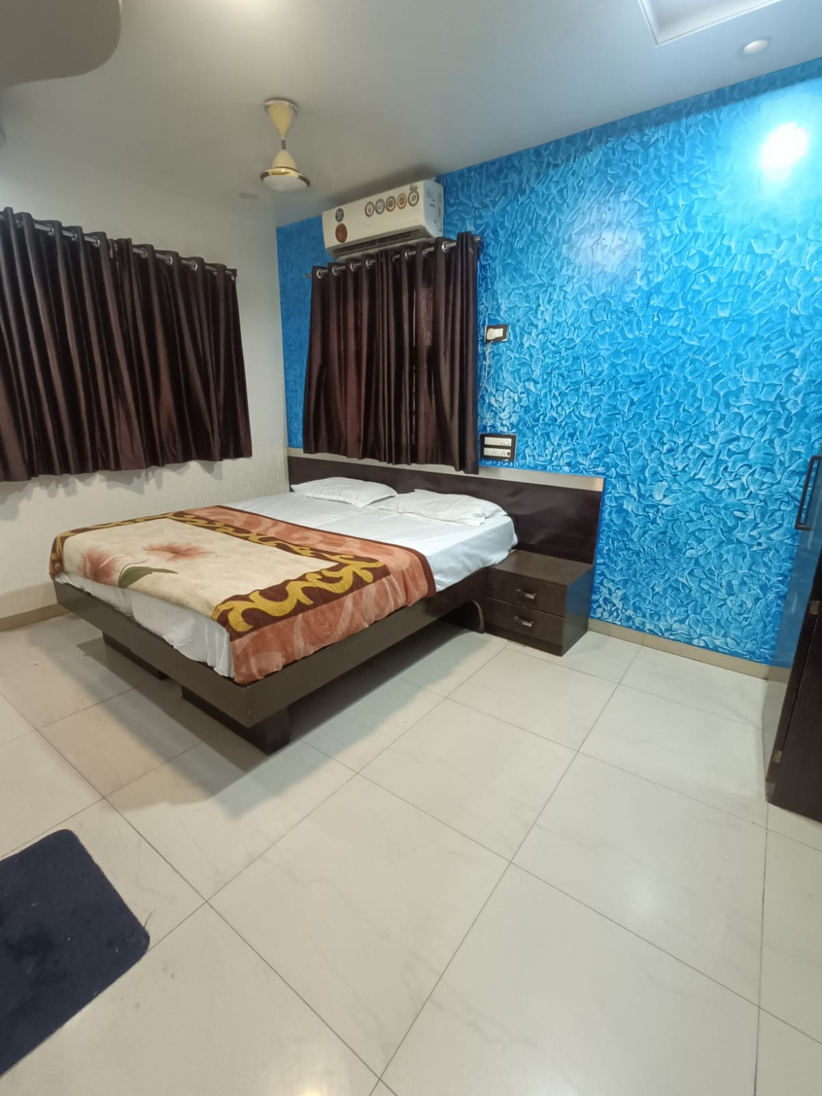 Regular AC Room 1
