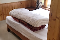 The Apple Chalet, Manali