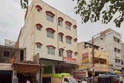 Hotel Maya Deluxe, Hyderabad