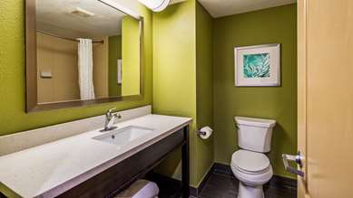 Best Western Plus Sanford Airport/Lake Mary Hotel - Tap to explore photos