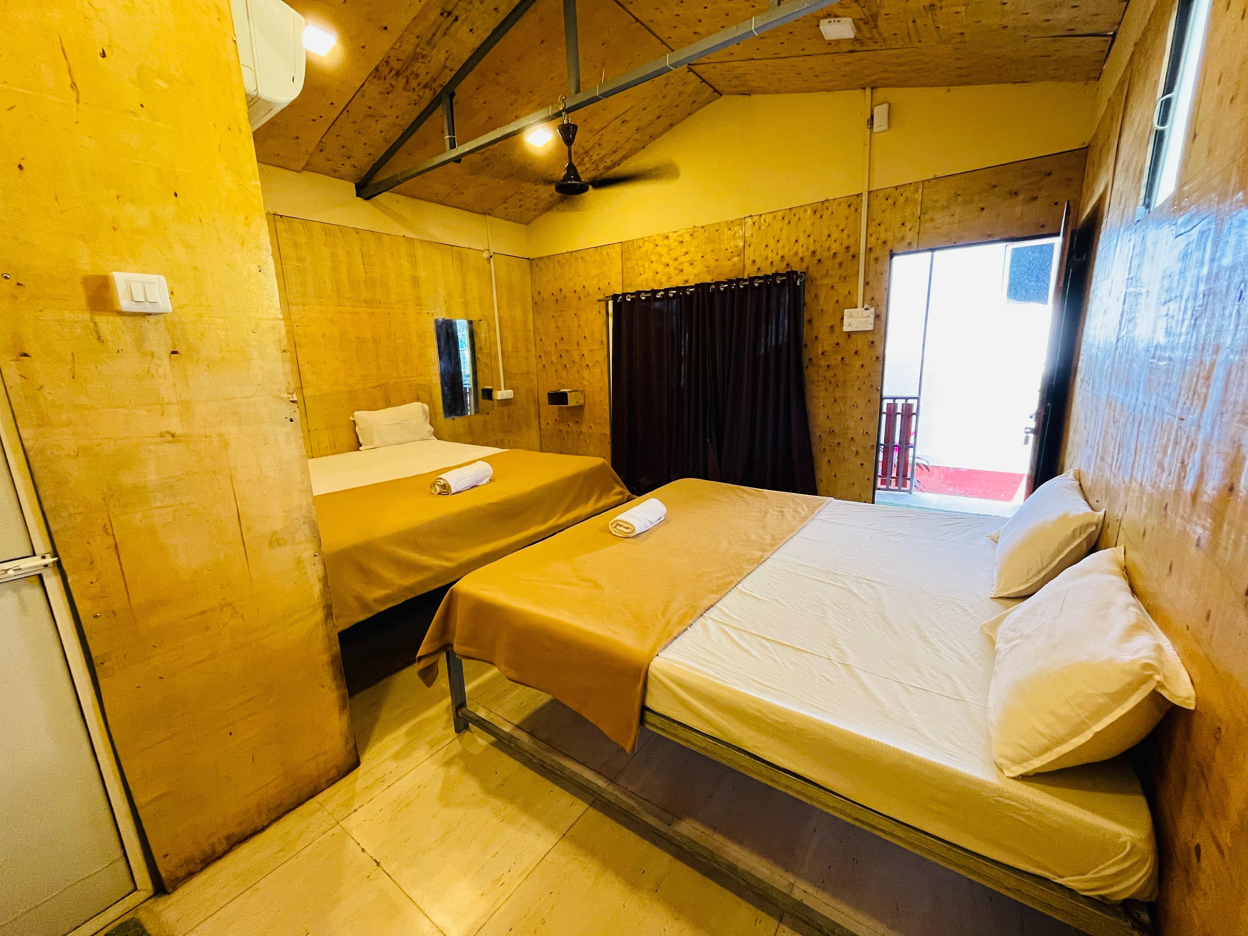 COCONUT COASTAL VILLA & COTTAGE