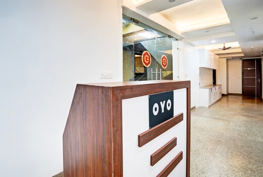 Hotel O R S Golden by RS Group