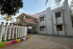 Sangeetha Private Pool Villa, Pondicherry