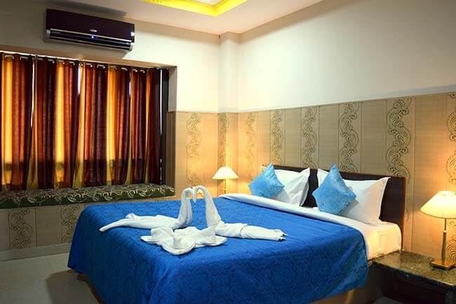 Shree Dwarkesh Resort - Tap to explore photos