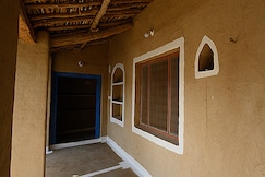Riverside Homestay, Chatarpur
