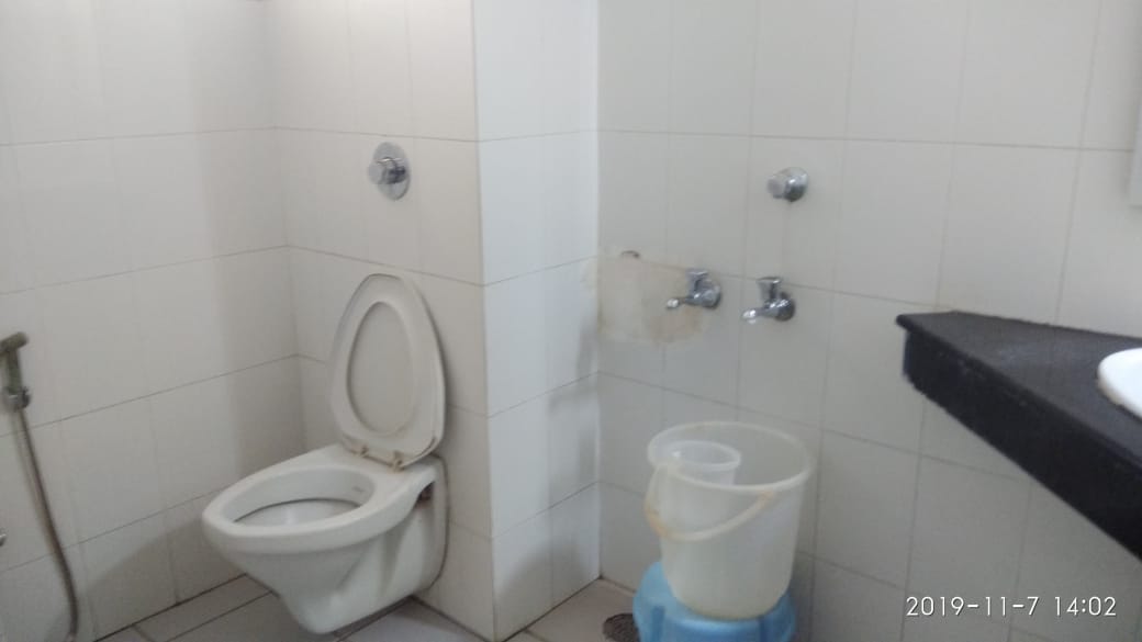 i-ROOMZ Hotel Shivam International - Tap to explore photos