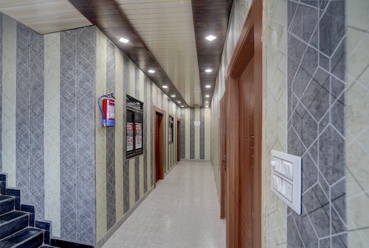 SPOT ON Hotel Sky Inn