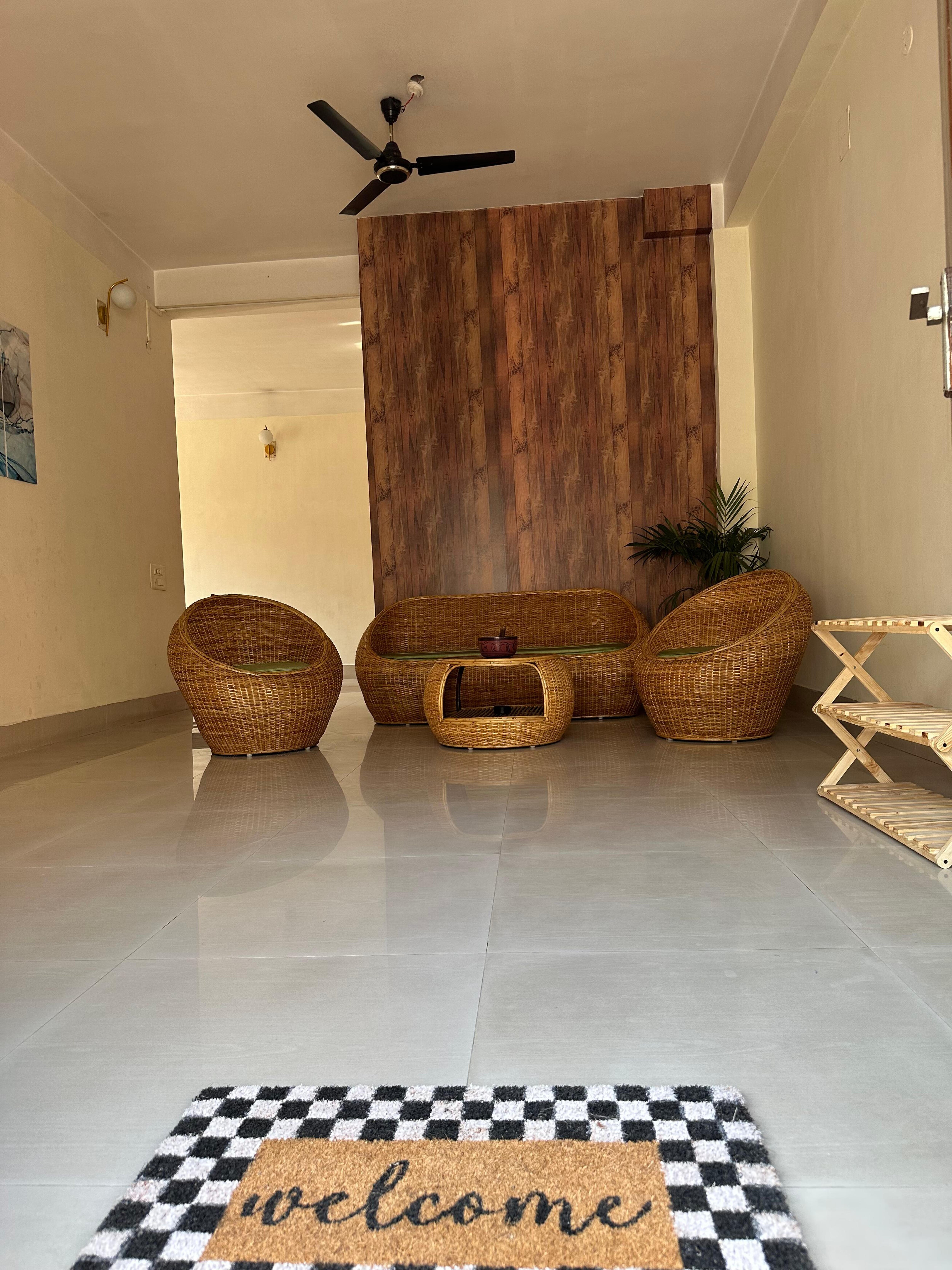 Kareng Cozy Homestay - Tap to explore photos