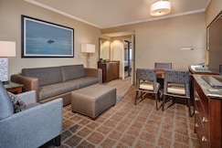 Embassy Suites by Hilton San Diego - La Jolla, Tecate