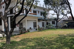 Mahendra Homestay, Ayodhya