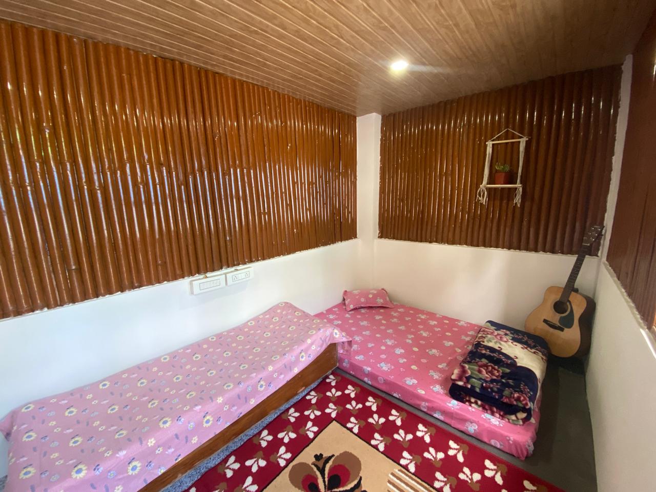 Shrubbery Homestay and Guesthouse - Tap to explore photos