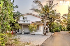Tarika's Goldshore by VEO - Part of StayVista, Goa