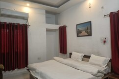 Hotel O by OYO Allahabad Property, Prayagraj
