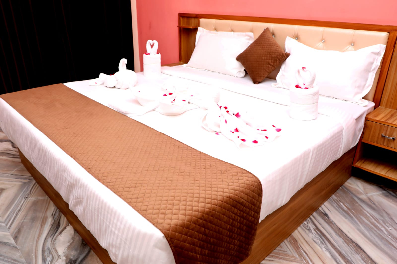 Sweet Dreams Resort A Unit of Divija - Tap to explore photos