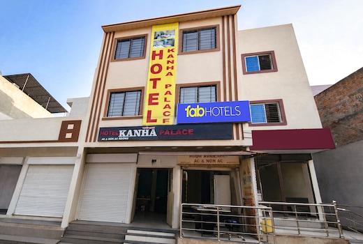 FabHotel Kanha Palace