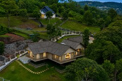 The TreeTop Escape by VOYE HOMES, Vagamon