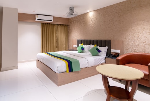 Treebo Premium New Light Suites