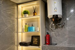 Ufairia luxe stays, Greater Noida