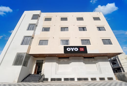 Hotel O Classy Castle