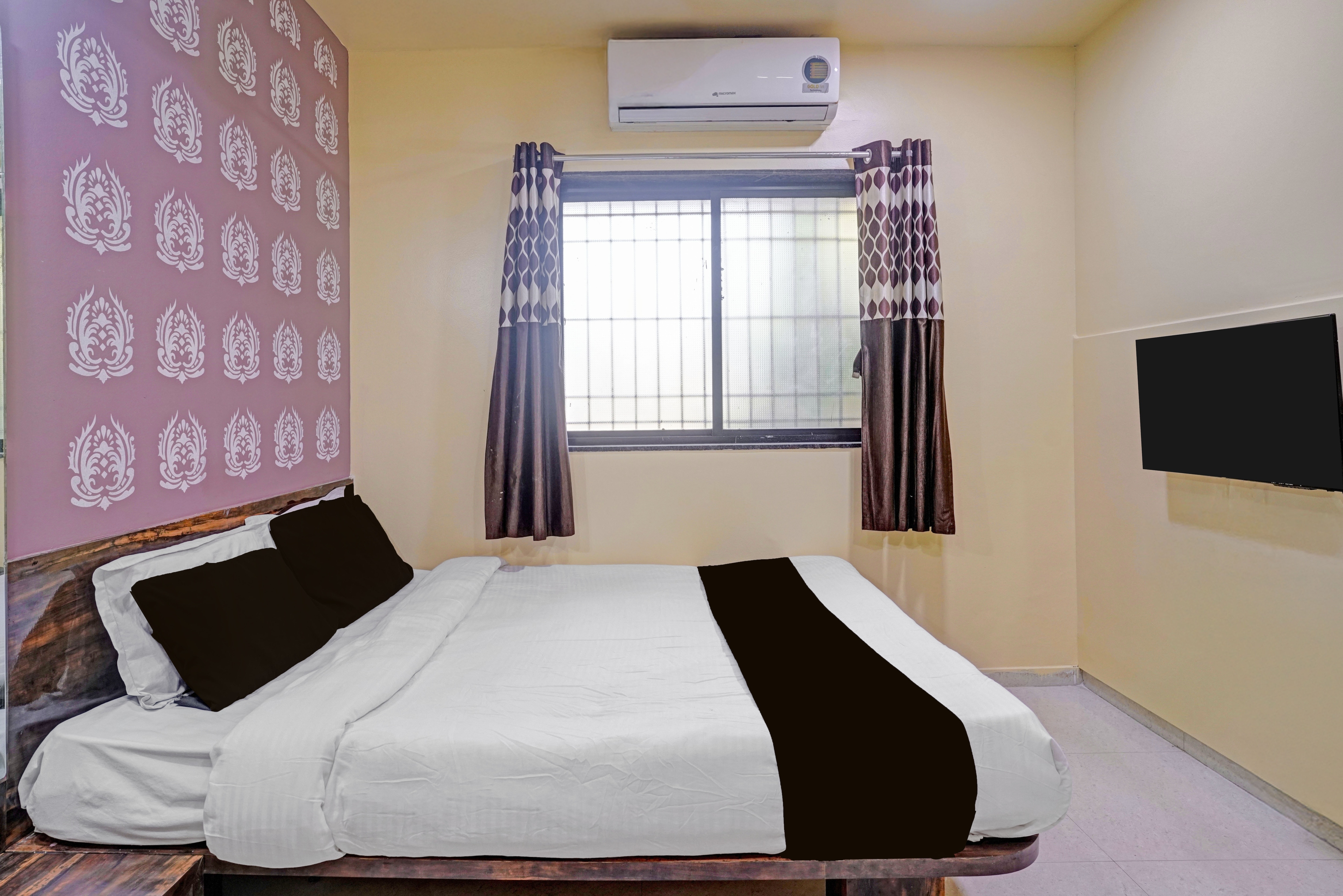 Super Collection O Tuljapur - Solapur Highway Formerly Royal Rooms