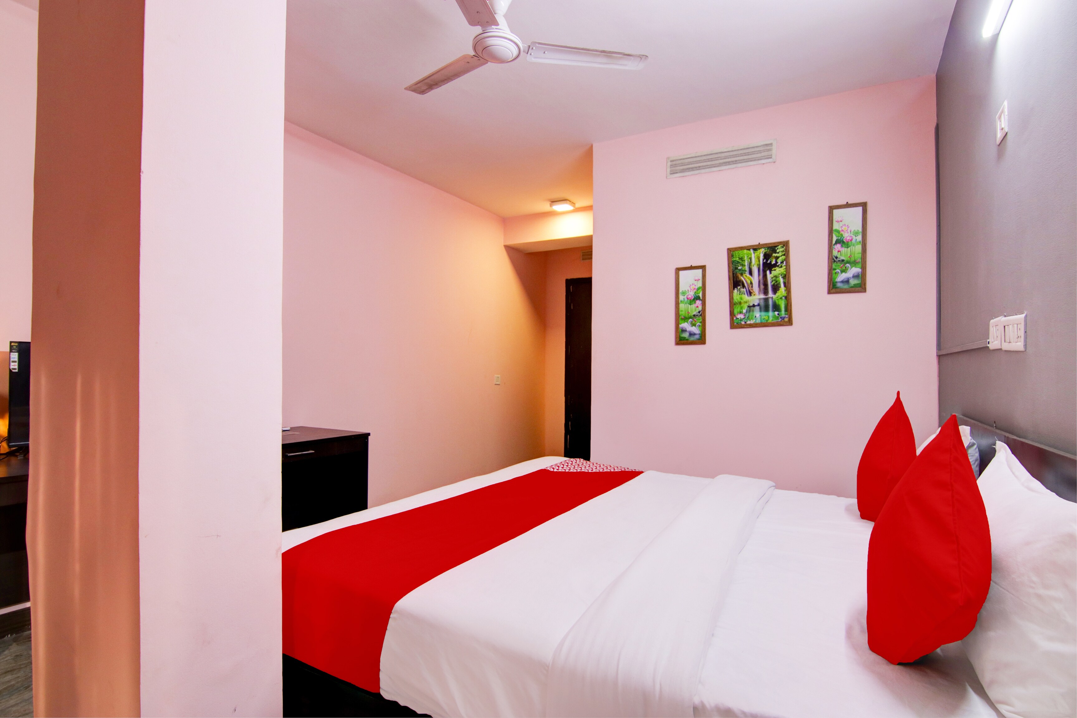 Hotel O Manya Stay - Tap to explore photos