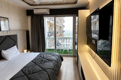 Onyx Suite Near India Expo Mart | Couple Friendly, Greater Noida