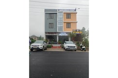 Hotel Decent Inn, Udaipur