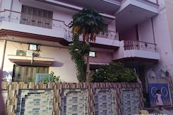 Hari Govind home stay, Varanasi