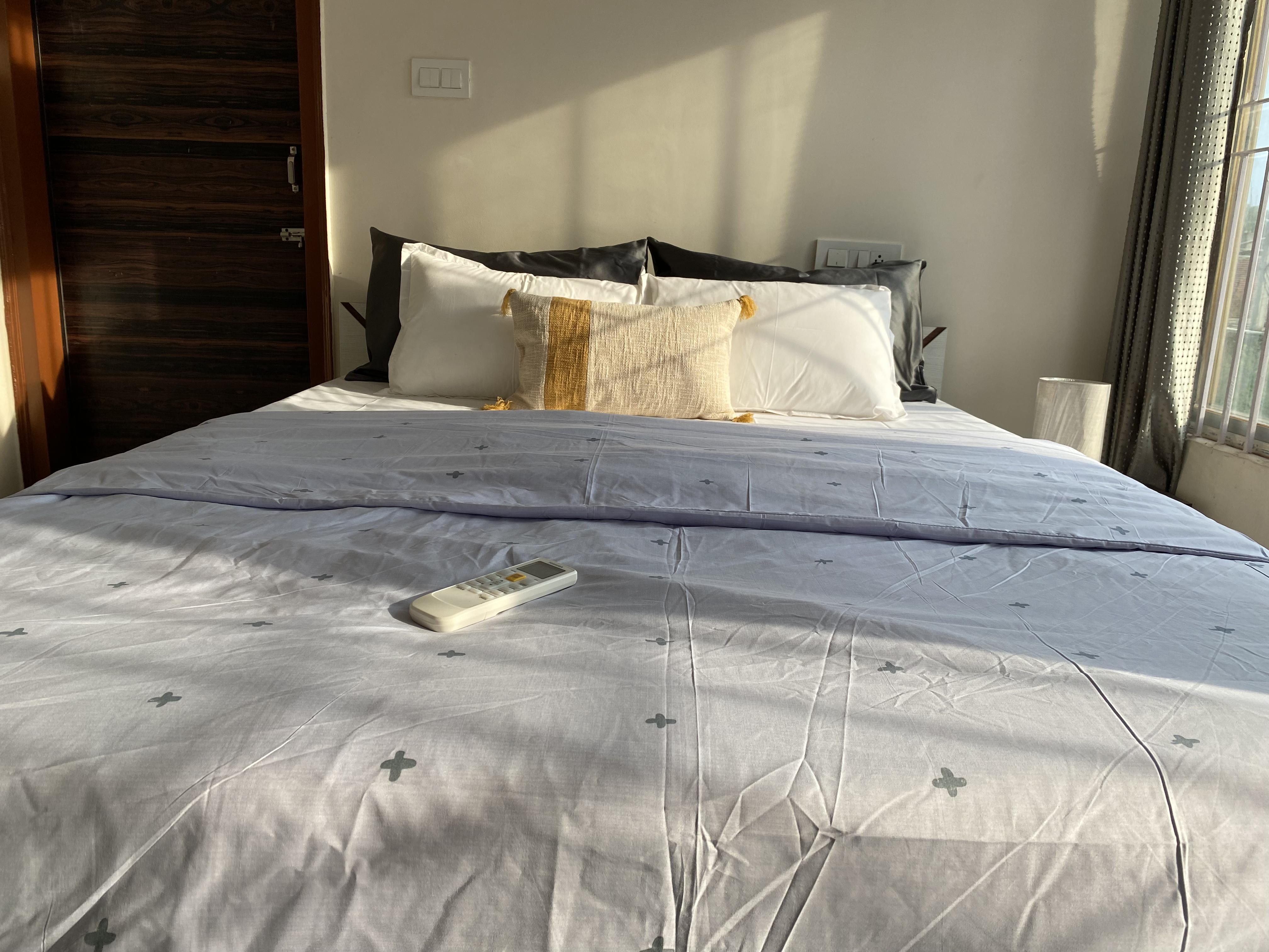 Moonstone Guest House - Tap to explore photos