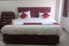 HOTEL SAVITHA'S INN, Vijaywada