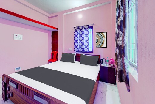 Hotel O S Hotel & Restaurant
